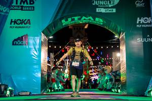 BIB: 5552
                            <button type="button" onclick="openModal(24875996)" class="btn btn-primary btn-sm float-right btn-popup" data-toggle="modal" data-target=".modal-high-quality">
                        <i class="fas fa-shopping-cart"></i> Add to Cart
                    </button>
                                            <button type="button" onclick="isThisMe(24875996, true)" class="btn btn-success btn-sm float-right btn-popup btn-isme hidden" data-toggle="tooltip" data-placement="bottom" title="นี่คือรูปของคุณใช่ไหม คลิกที่นี่เพื่อเอาเข้าอัลบั้ม">
                        <i class="fas fa-plus"></i> Add to album
                    </button>
                    <button type="button" onclick="isThisMe(24875996, false)" class="btn btn-warning btn-sm float-right btn-popup btn-isnotme hidden">
                        <i class="fas fa-ban"></i> Remove from album
                    </button>